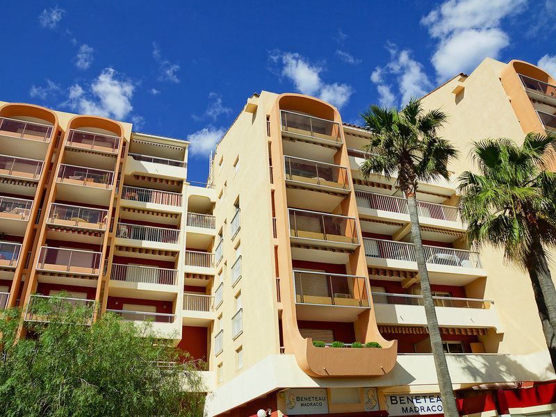 Apartment Le Capitole.7 Fréjus Exterior foto